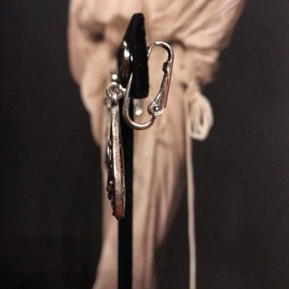 Antique Marcasite Sterling Silver Clip-On Earrings - Picture 6 of 9